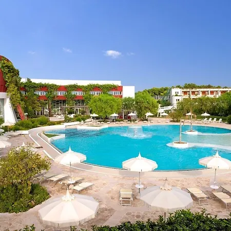Hotel Calane Village